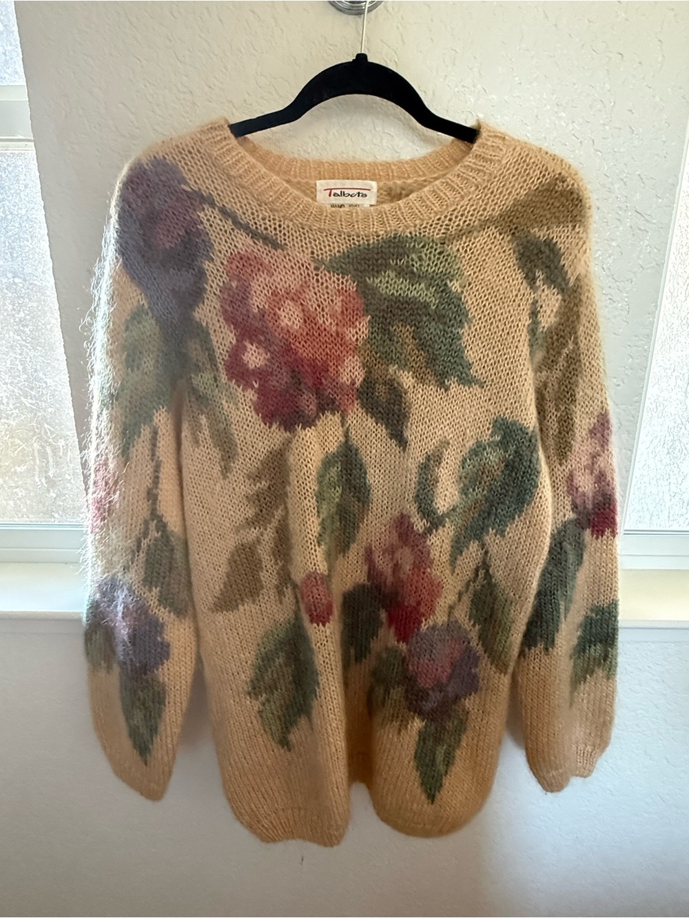 VTG Talbots Cream Floral Mohair-Blend Sweater with Multicolor Blooms Size- Cal
